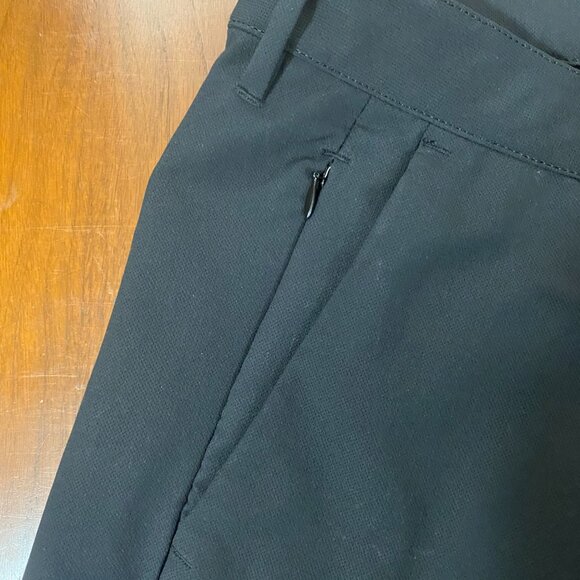 Banana Republic Outdoor Pant, Black, 38x30 - Picture 6 of 7